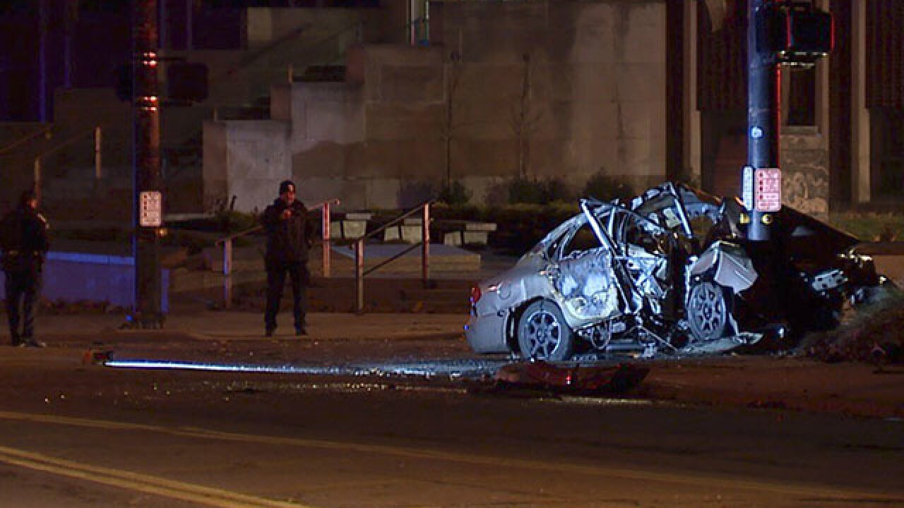 4 people killed in fiery Akron crash